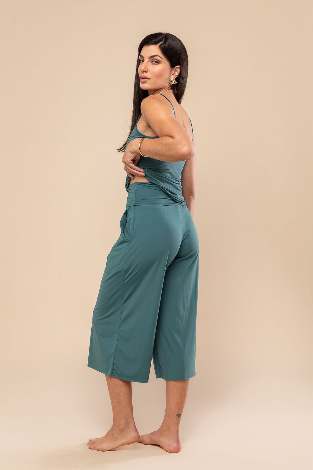 Calça Underground Pantacourt Verde Jade