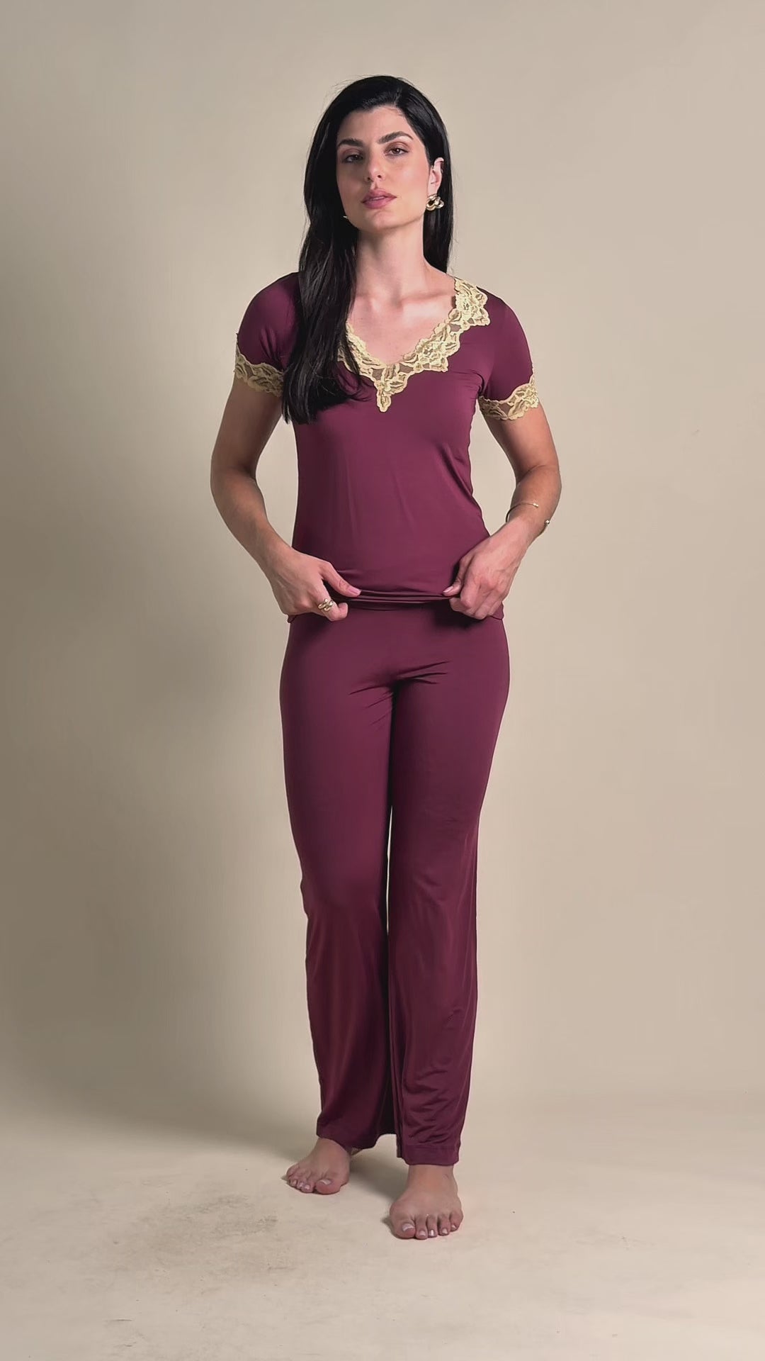 Blusa Manga Curta Everlong Modal e Renda - Vermelho Garnet
