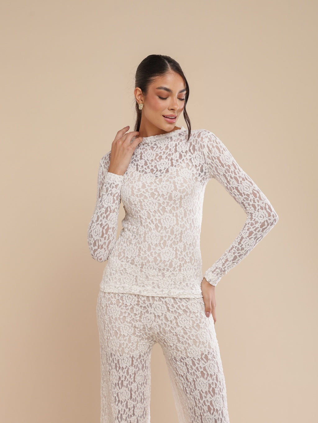 Blusa Manga Longa Renda Urban Lace Off-White